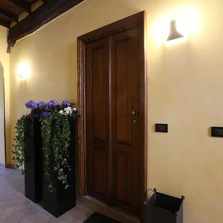 Lägenhet Casa Mandelli Alba (Piedmont)