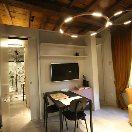 Casa Mandelli 公寓